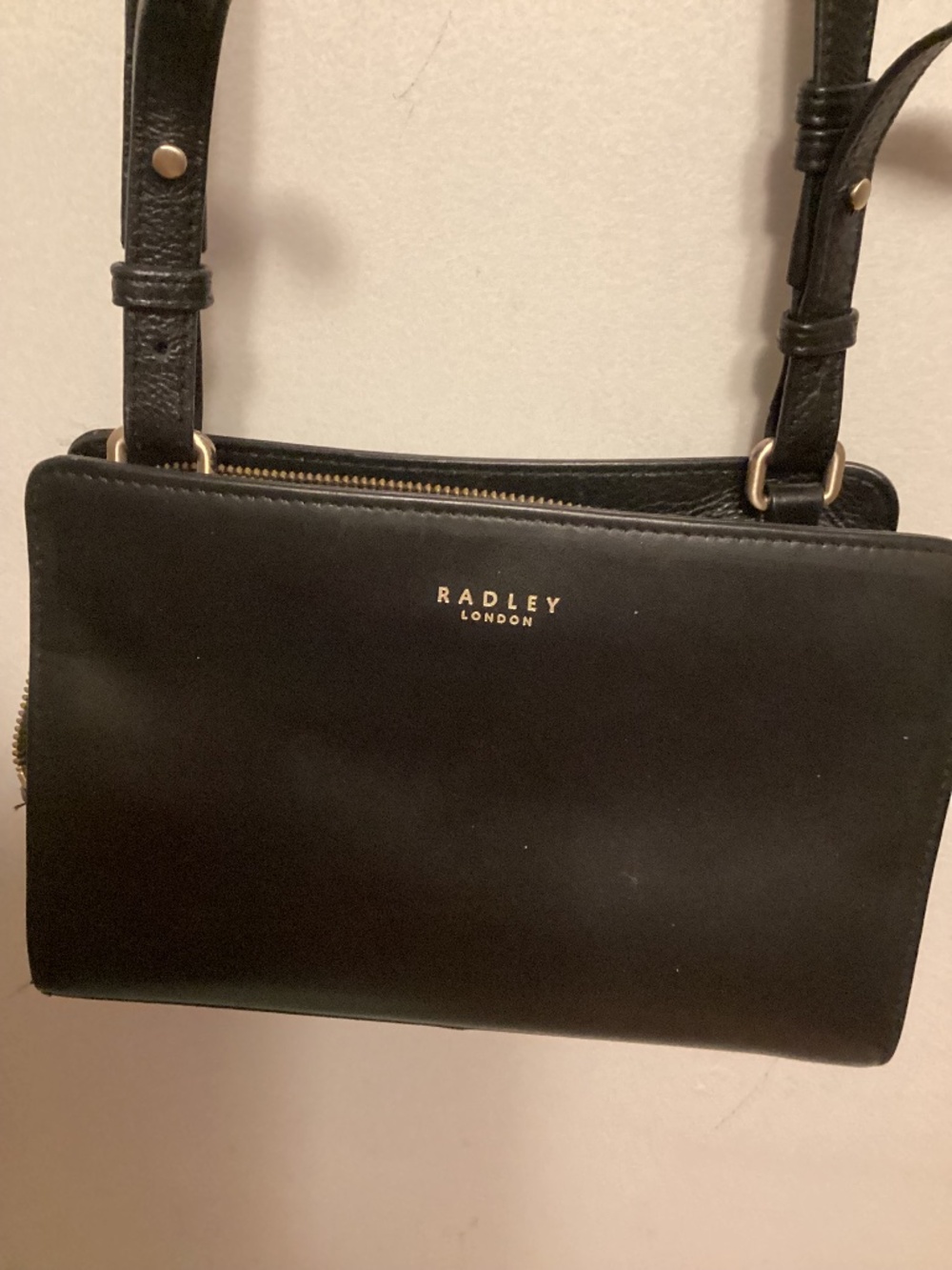 Radley London cross body bag # daily use # shopping ease # travelm